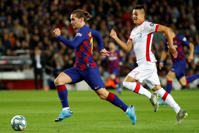 国王不敌绿军战绩与湖人持平 鹈鹕负马刺4连败