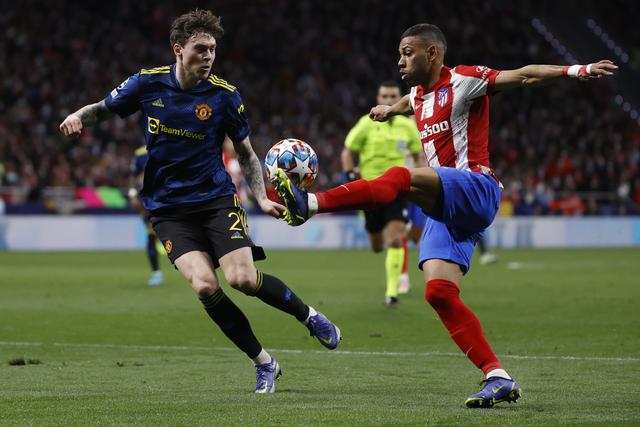 CBA罚单：黄荣奇停赛3场罚款15万 崔永熙罚2万