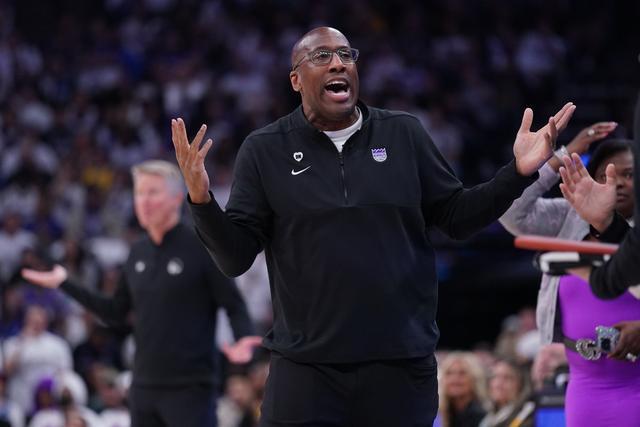 NBA新赛季大势：西部竞争"地狱模式" 东部混战